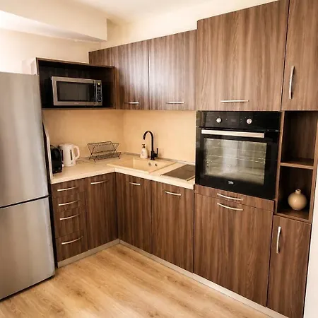 Appartamento Central Prime Apartment & Private Parking